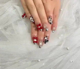 ネイル Lowé みるくのネイルデザイン