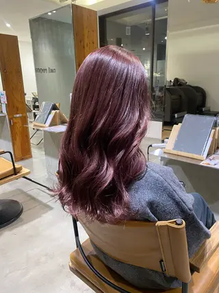 セミロング カラー 透明感カラー 天羅のヘアスタイル