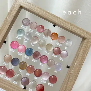 ネイル each Hibikiのネイルデザイン