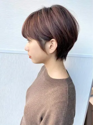 ショート 三鷹で1番ショート ボブをカットする新谷のヘアスタイル