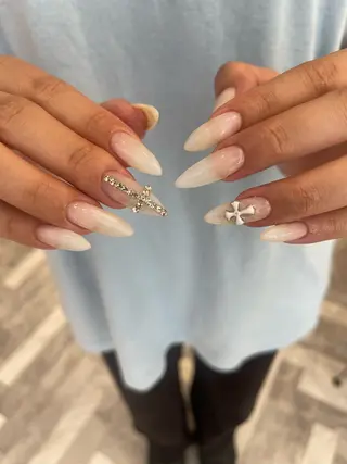 ネイル ユナ🌙 nailのネイルデザイン