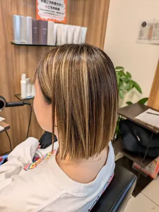 ミディアム jouir_ yukiのヘアスタイル
