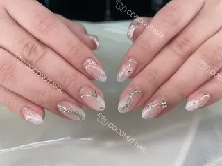 ネイル 神田 ココナッツのネイルデザイン