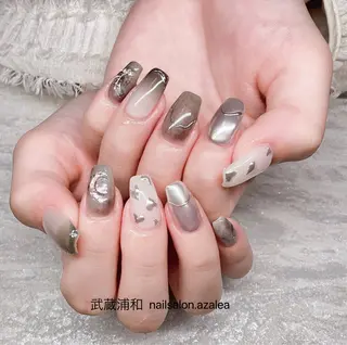 ネイル R inのネイルデザイン