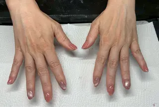 ネイル AIRI momo京橋のネイルデザイン