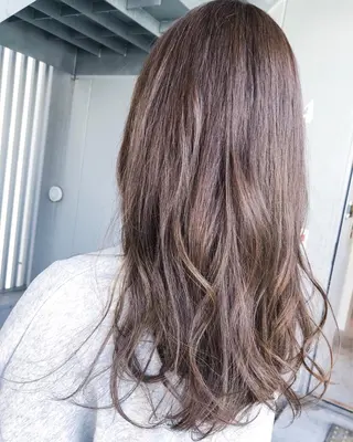 ロング カラーと髪質改善 のミライのヘアスタイル