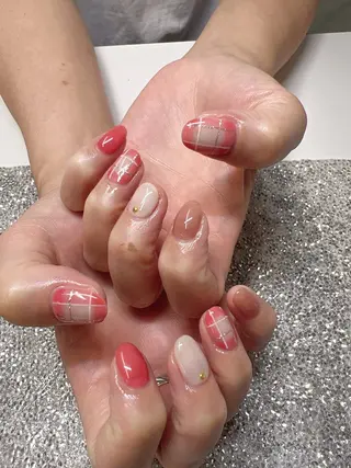 ネイル ガレンドウ 白澤 愛子のネイルデザイン