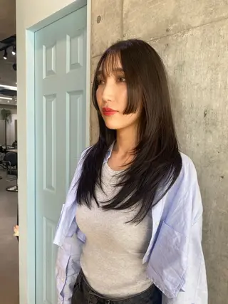ロング カラー 太我/フェザーパーマ /ニュアンスパーマのヘアスタイル