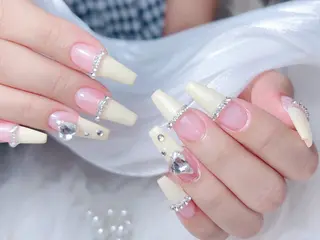 ネイル M🌷nail 長さだし専門店のネイルデザイン