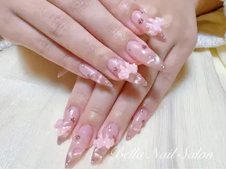 ネイル Bella Nail Salonパラジェルのネイルデザイン