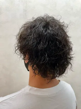 ミディアム パーマ メンズ 加藤 遥花のヘアスタイル