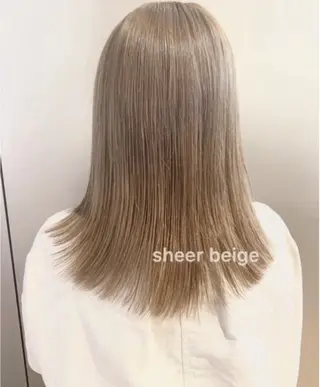 セミロング カラー 川口 琴音のヘアスタイル