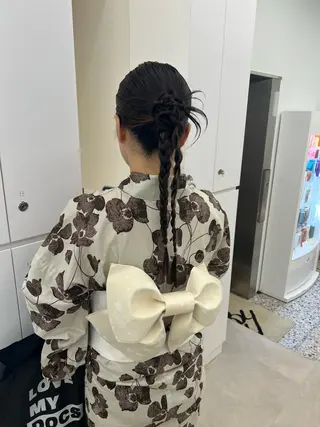 ヘアアレンジ アレンジ/ブラウン カラー HARU🕯のヘアスタイル