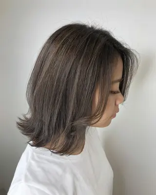 ショート 手島 カミラのヘアスタイル