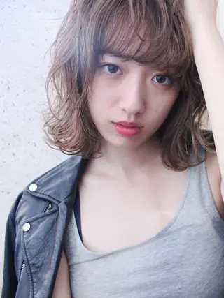 ショート カラー パーマ ooit 【オーイット】のヘアスタイル