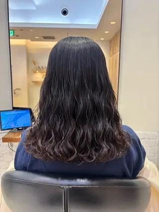 ミディアム コテ巻き風パーマ🫧 麻尋のヘアスタイル