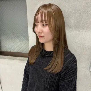 セミロング sena⌇ベージュ⌇ ブリーチなしWカラーのヘアスタイル