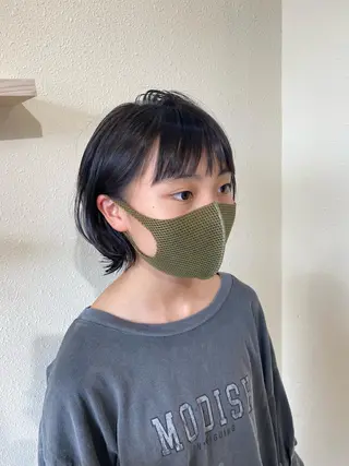 ショート カラー 中川 茜里のヘアスタイル
