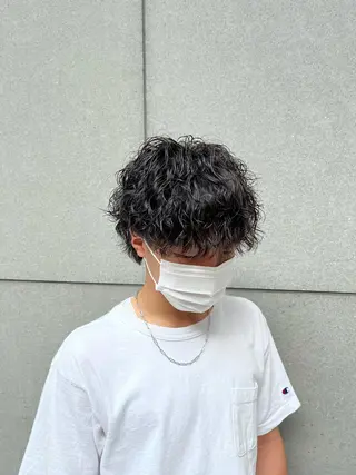 ショート パーマ メンズ 瀧野 翔吾【メンズ特化】のヘアスタイル
