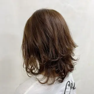 ミディアム カラー 髪質改善【縮毛矯正】 北千住 田邉 澪のヘアスタイル