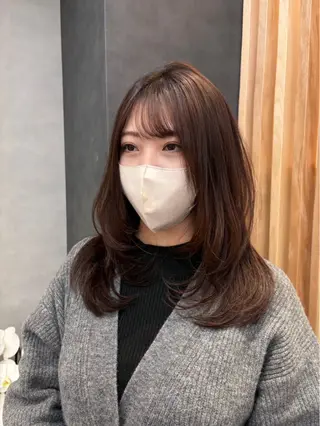 セミロング カラー 銀座　REFINED 🫧立元のヘアスタイル