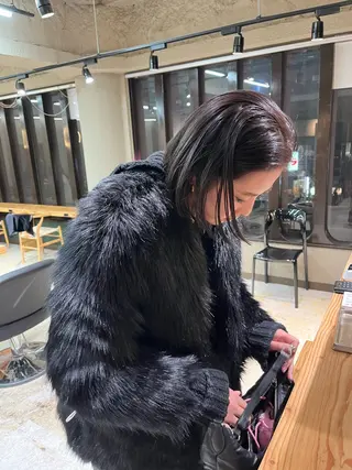 ショート カラー 💖艶ハイトーン髪質 改善💖ケンシンのヘアスタイル