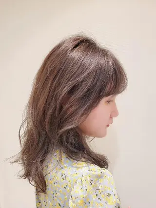 セミロング 社内カット講師・店長 菅原賢一のヘアスタイル