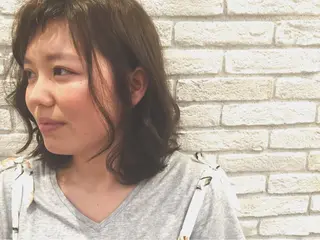 ミディアム カラー パーマ ハイトーン×髪質改善 KENTAのヘアスタイル