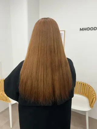 ロング ハルカ 透明感カラー 美髪縮毛矯正🥣のヘアスタイル