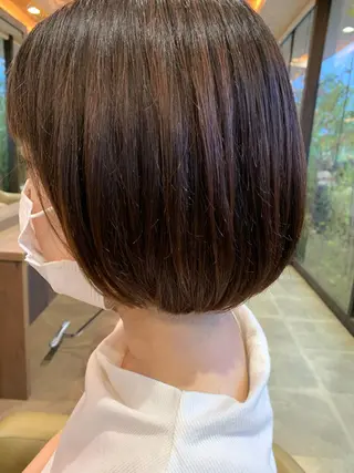 ショート 礒谷 夏帆のヘアスタイル