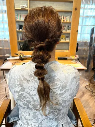 ロング ヘアアレンジ Topstylist YUKIのヘアスタイル