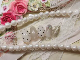 ネイル 芦辺 香奈のネイルデザイン