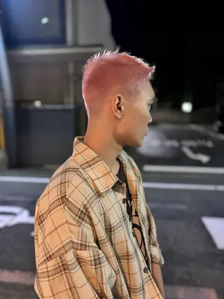 カラー メンズ マツダ レンのヘアスタイル