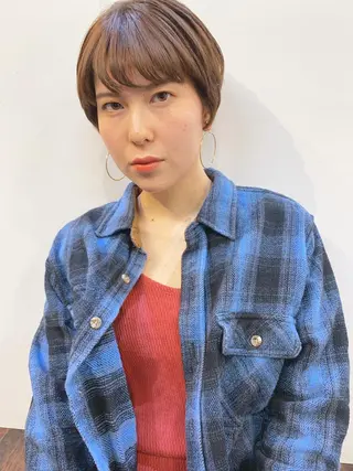 ショート カラー 安達 俊亮のヘアスタイル