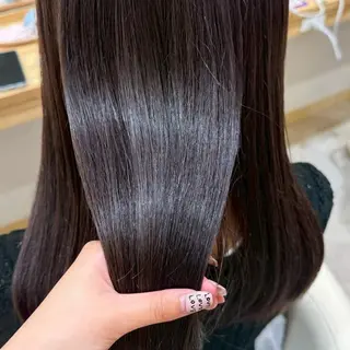 カラー 艶カラー🌟 ブリーチ/紅芭✨のヘアスタイル