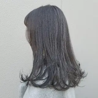 カラー 🙃 透明感カラー/ボブのヘアスタイル
