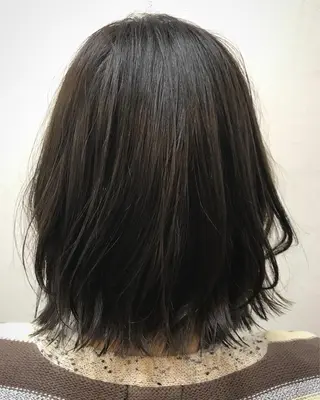 ショート カラー 吉森 満俊のヘアスタイル