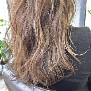 セミロング カラー ヘアアレンジ 【ダメージレス施術】 【透明感】北村 拓也のヘアスタイル