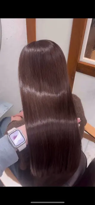 カラー 北川 茉奈のヘアスタイル