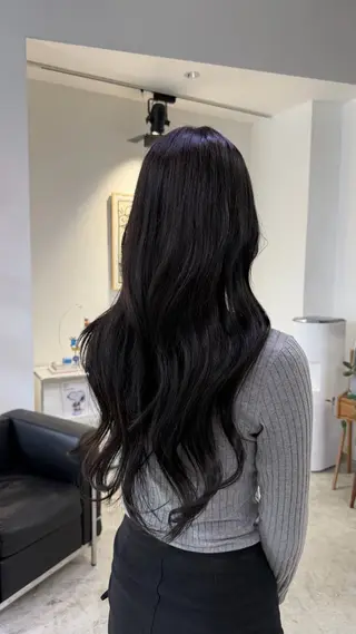 ロング 透明感カラー🫧×癒 しスパ鈴木思音のヘアスタイル