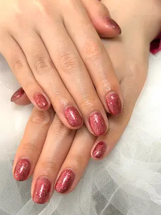 ネイル 池袋Uni nail 上品シンプルデザインのネイルデザイン