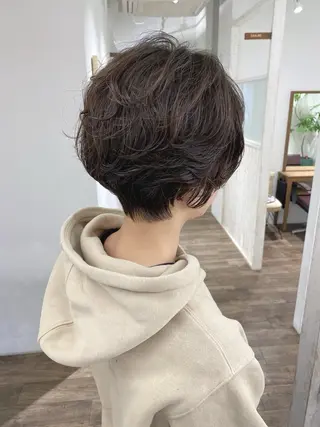 ショート パーマ ハイライト⭐️上野 高広のヘアスタイル