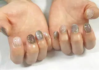 ショート BURGUNDY 🌹eriのネイルデザイン