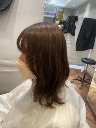 ミディアム 頭から整える美容師 松田のヘアスタイル
