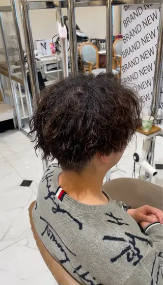 ショート パーマ メンズ 辻 雅也のヘアスタイル