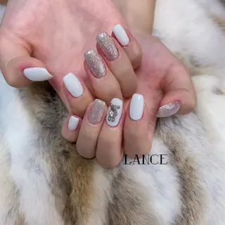 ミディアム ネイル Lance nailのネイルデザイン
