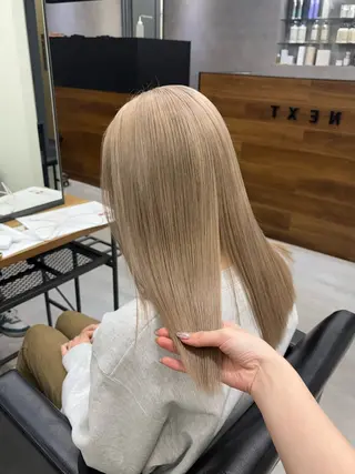ミディアム カラー ENA💗NEXT /ハイトーンエクステのヘアスタイル