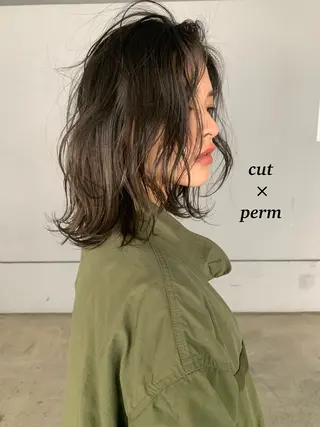 ミディアム くせっ毛カット タツヤのヘアスタイル