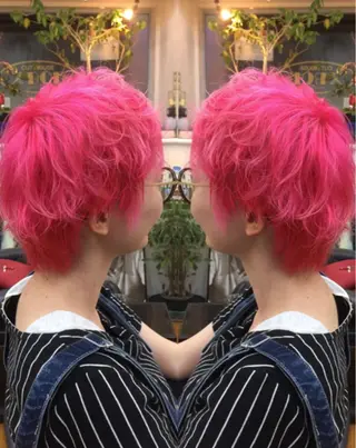 ショート カラー パーマ 三輪 太一のヘアスタイル