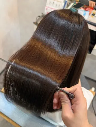 セミロング 髪のお悩みお任せ ください坂 要司のヘアスタイル